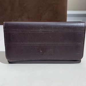 VINTAGE COACH-Ladies Leather Wallet/Clutch